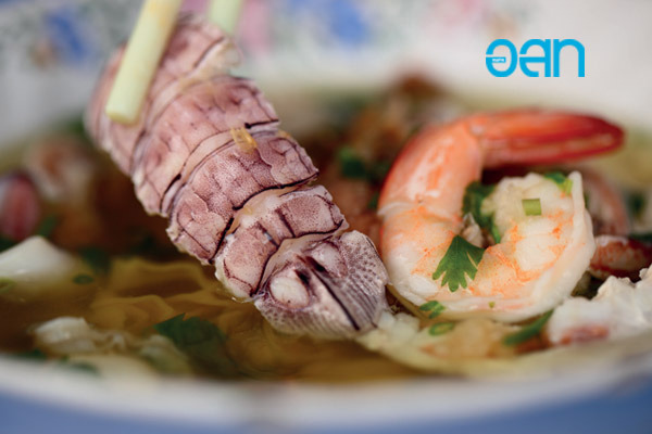 ก๋วยเตี๋ยวกั้ง ร้านเจ๊อี๊ด