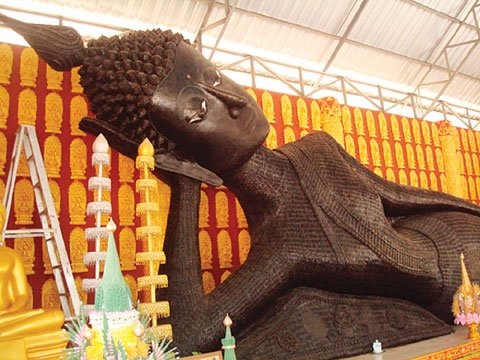 วัดพระธาตุจอมก้อย