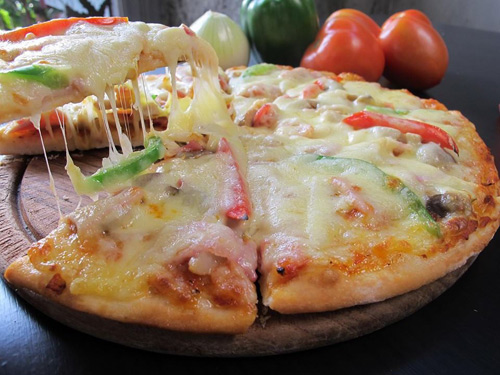 Lanta Pizzeria (เกาะลันตา พิซซ่าเตาถ่าน)