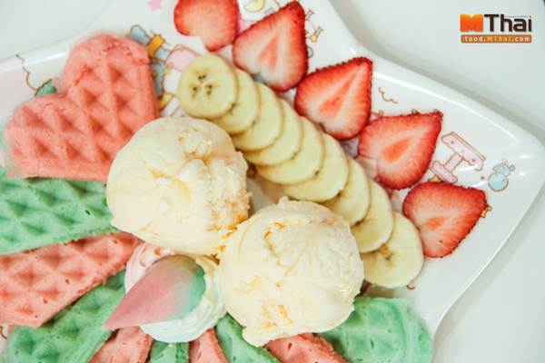 คาเฟ่สีหวาน กับ Unicorn Cafe สาทร 8