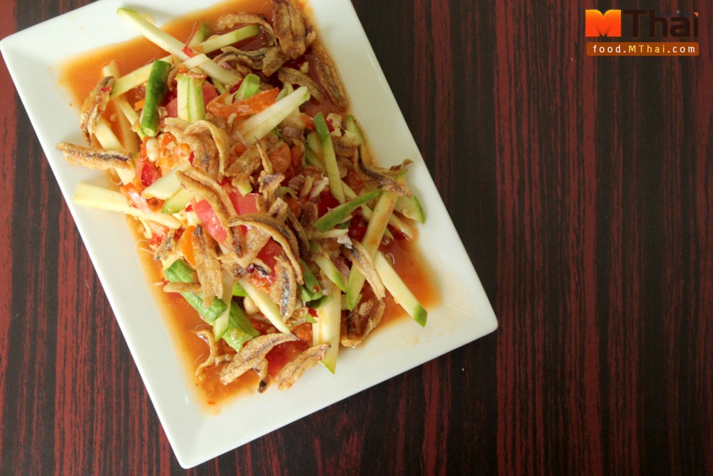 ตำแซ่บตำซ่า ร้านอาหารอีสานรสแซ่บ ที่อุดมสุข 50