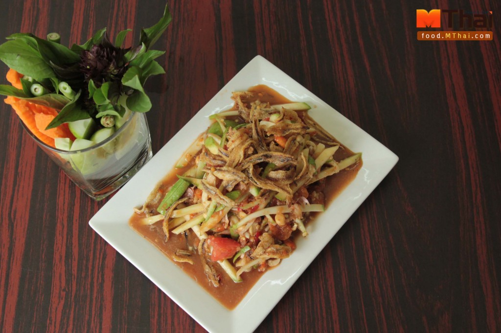 ตำแซ่บตำซ่า ร้านอาหารอีสานรสแซ่บ ที่อุดมสุข 50
