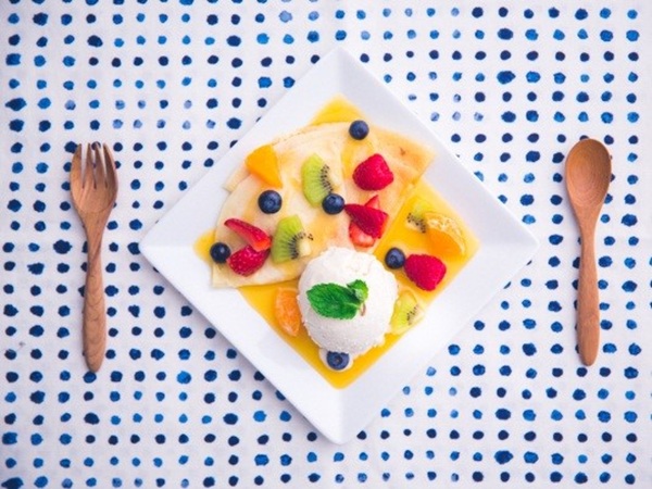 Crepes Suzette จาก ร้าน Love to eat Homemade Ice Cream