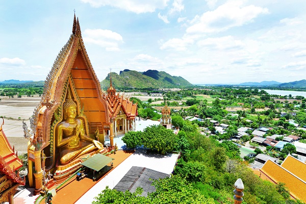 วัดถ้ำเสือ จังหวัดกาญจนบุรี