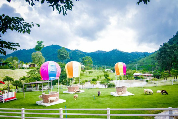 The banyan leaf Resort สวนผึ้ง ราชบุรี